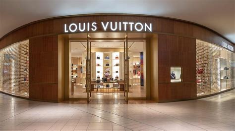 calgary lv|louis vuitton chinook mall.